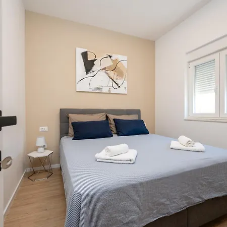 Maestro 트로기르